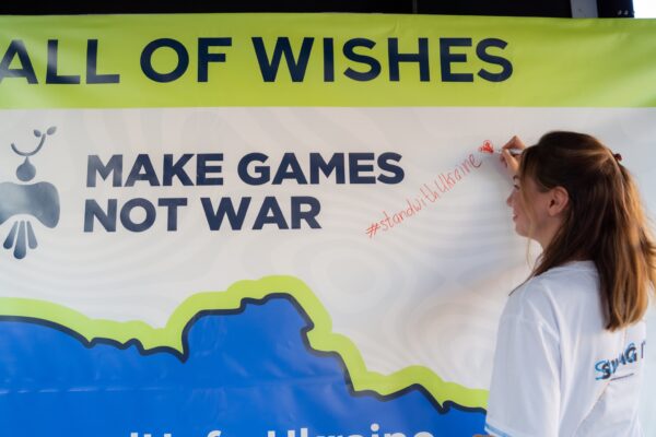 LN_make-games-not-war